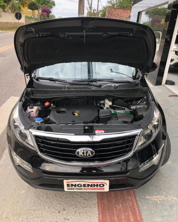 Kia Sportage LX 2.0 - AT6 - 2014/2014 - Image 9