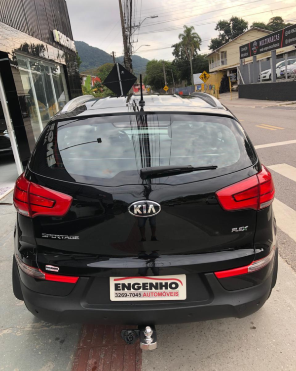 Kia Sportage LX 2.0 - AT6 - 2014/2014 - Image 4