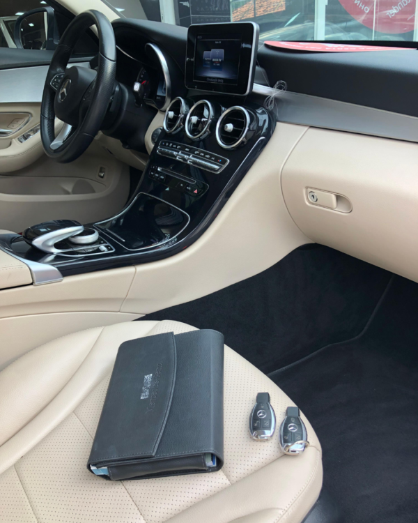 Mercedes Benz C180 - AT9 1.6 Turbo 2018/2018 - Image 6