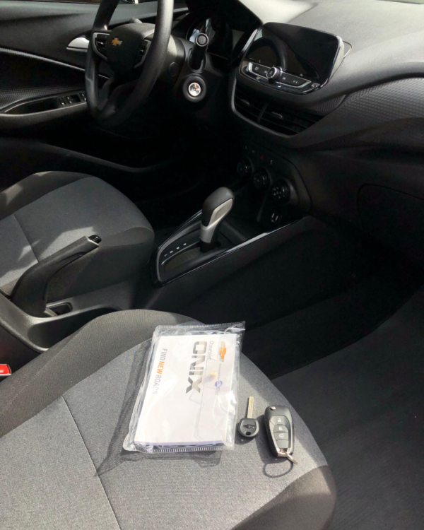 Onix Sedan Plus 1.0 Turbo - 2022/2023 - Image 6