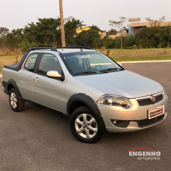 VENDIDO - Fiat strada trekking 1.6 cabine dupla 2013/2013