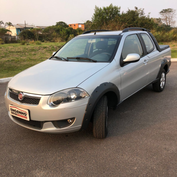 VENDIDO - Fiat strada trekking 1.6 cabine dupla 2013/2013 - Image 2