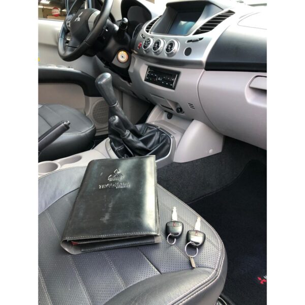 VENDIDO - Mitsubishi l200 triton hpe 3.2 diesel 4x4 - 2013/2013 - Image 6