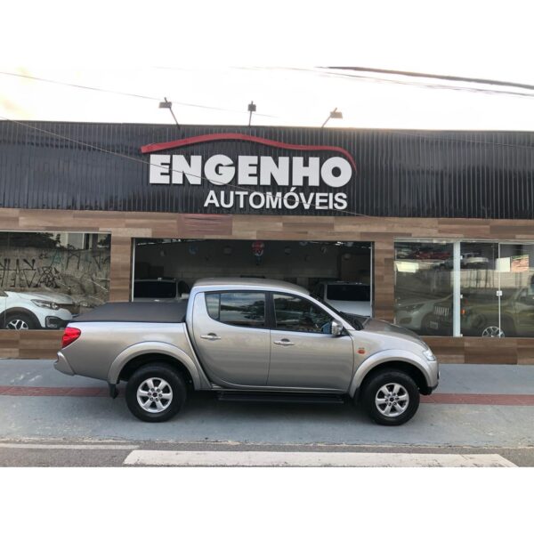 VENDIDO - Mitsubishi l200 triton hpe 3.2 diesel 4x4 - 2013/2013 - Image 7