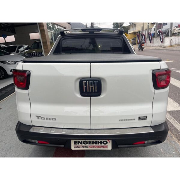 VENDIDO - Fiat toro freedom automático 9 marchas 4x4 2.0TB - 2021/2022 - Image 4