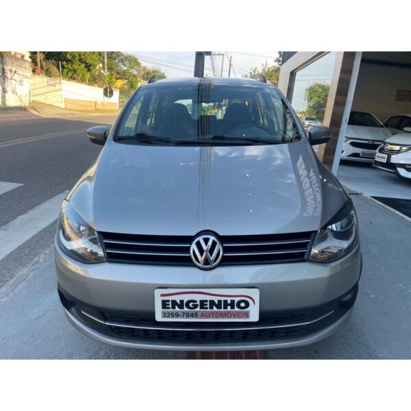 VENDIDO - Volkswagen Spacefox Highline 1.6 - Manual - 2014 - Image 2