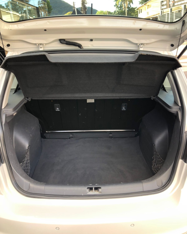 VENDIDO - Volkswagen Spacefox Trendline 1.6 - 2019/2019 - Image 9