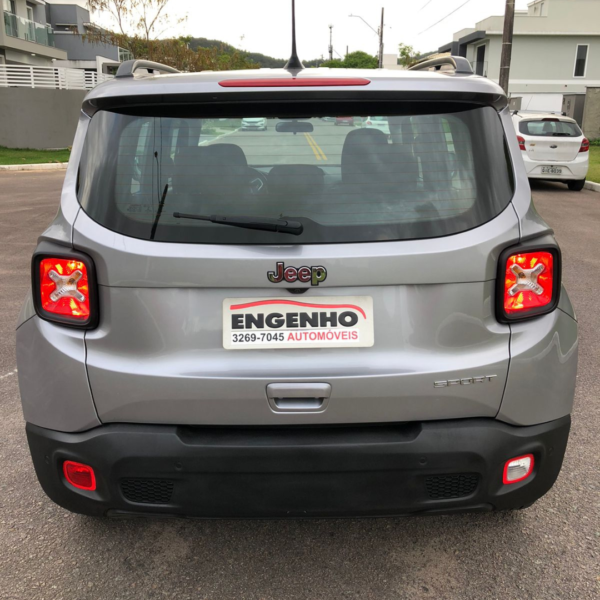VENDIDO - 𝐉𝐞𝐞𝐩 𝐑𝐞𝐧𝐞𝐠𝐚𝐝𝐞 𝐒𝐩𝐨𝐫𝐭 𝟏.𝟖 𝐀𝐓𝟔 - 𝟐𝟎𝟐𝟏/𝟐𝟎𝟐𝟏 - Image 4