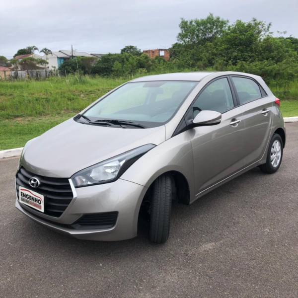 VENDIDO - Hyundai HB20 Comfort 1.6 AT6 - 2017/2018 - Image 5