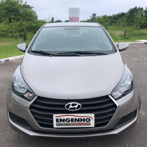 VENDIDO - Hyundai HB20 Comfort 1.6 AT6 - 2017/2018 - Image 8
