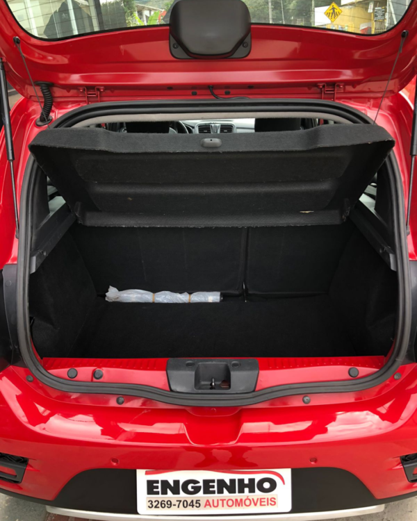 Renault Sandero Stepway 1.6 - 2015/2016 - Image 9