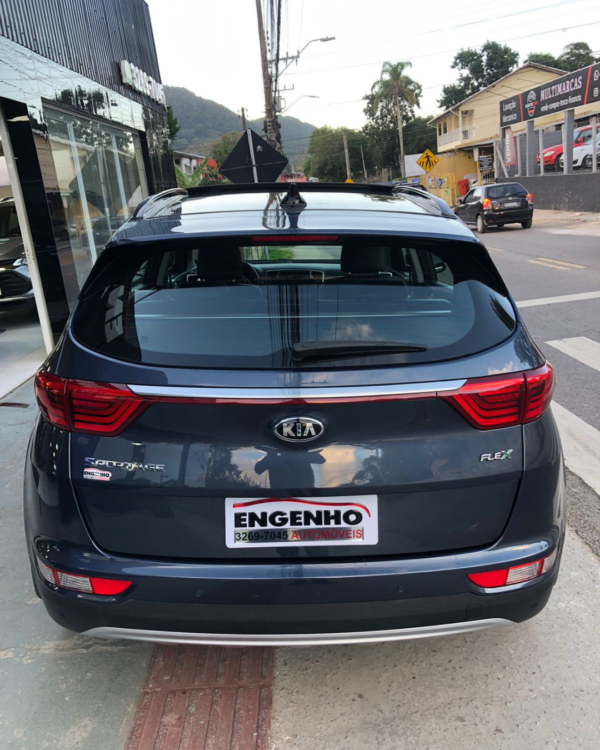 Kia Sportage EX 2.0 AT6 - 2017/2018 - Image 4