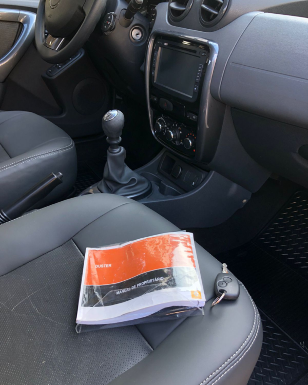 Renault Duster Dynamique 2.0- MT6 - 2012-2013 - Image 5