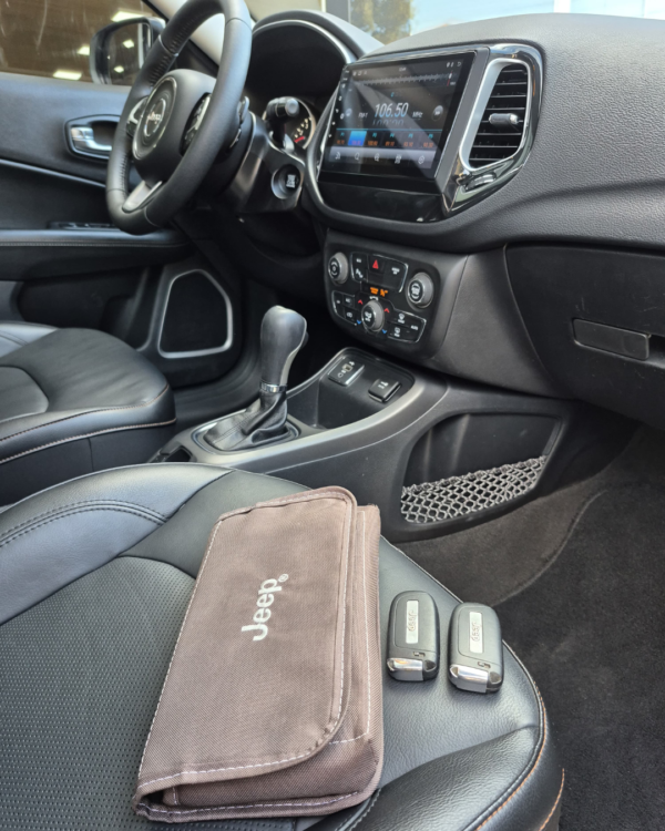 Jeep Compass Longitude 2.0 At6 - Flex - c/ teto solar e panorâmico - 2018/2018 - Image 6