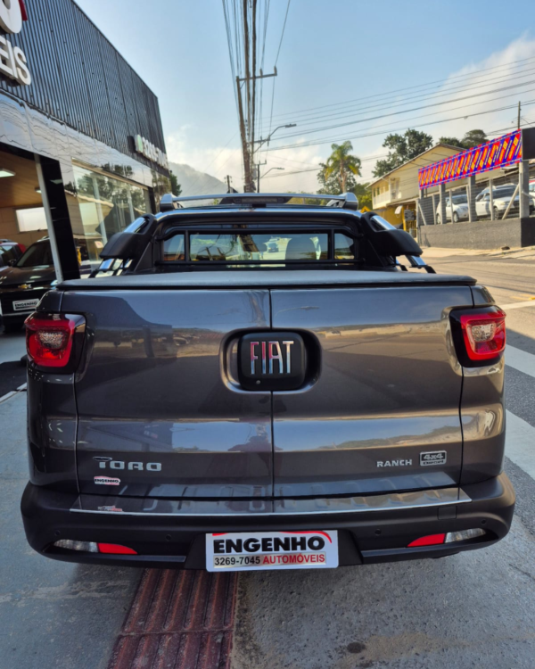 VENDIDA Fiat Toro Ranch At9 - 4x4 Diesel - 2021/2022 - Image 4