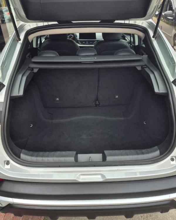 Fiat Fastback Audace 1.0 Turbo  AT7 -  2022/2023 - Image 9