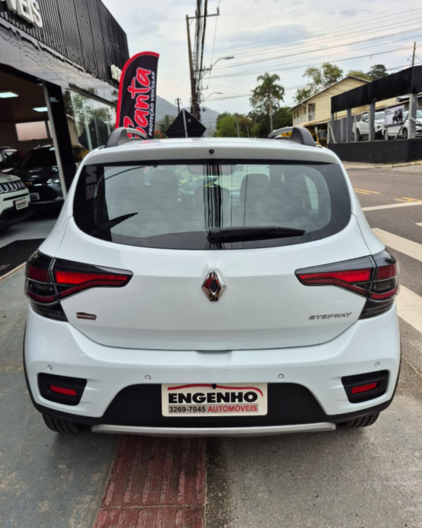 VENDIDO - Renault Sandero Zen 1.0 - 2022/2023 - Image 4