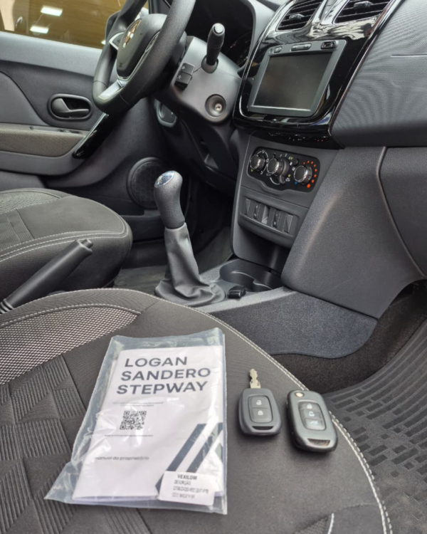 VENDIDO - Renault Sandero Zen 1.0 - 2022/2023 - Image 6