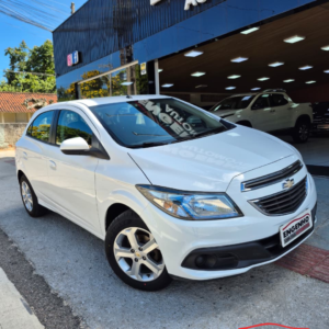 VENDIDO - Chevrolet Onix Hatch LT 1.4 - Mt - 2013/2014