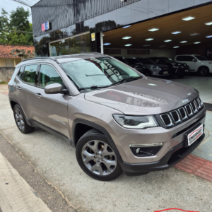 Jeep Compass Longitude 2.0 At6 - c/ pacote premium - 2019/2020